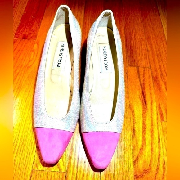Vintage Nordstrom Made in Italy All Genuine Leather Pumps | Rare and Beautiful​ - Picture 1 of 11